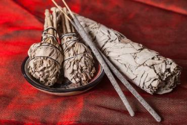 Benefits of Burning White Sage Incense Stick