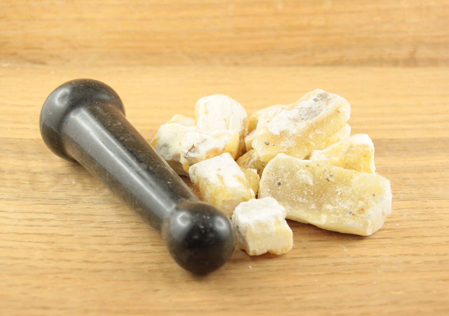 7 Incense Resins That Help You Ward Off Negative Energy HemIncense