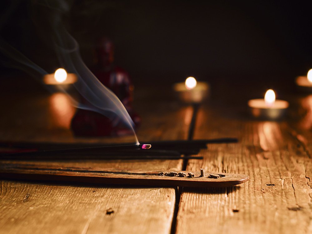 Celebrate Diwali with Six Divine Agarbatti Fragrances
